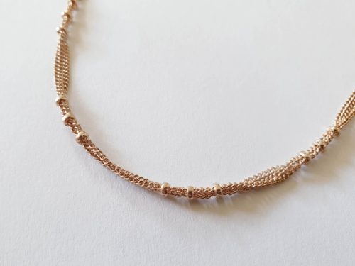 Triple chaîne or rose