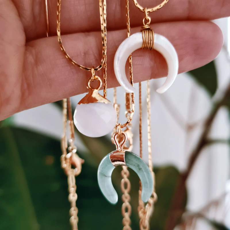 Collier Moon blanc or Collier Moon blanc or