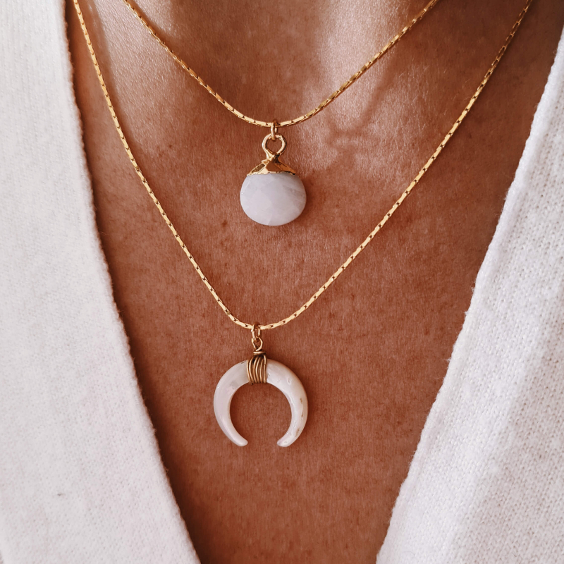 Collier Moon blanc or Collier Moon blanc or